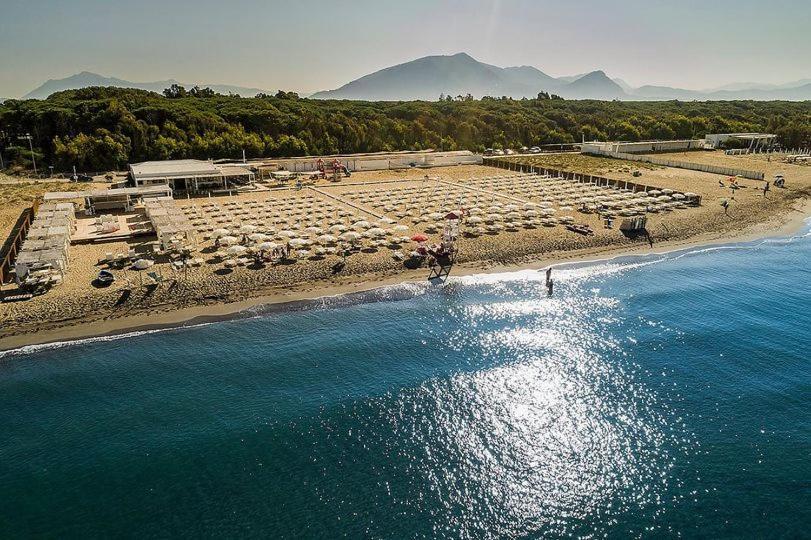 Solaris Paestum Hotel Buitenkant foto