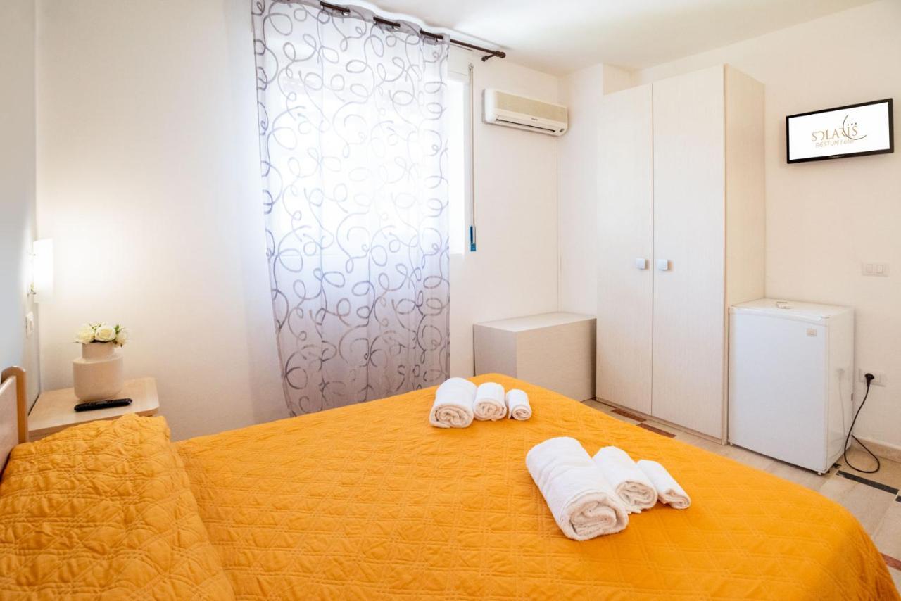 Solaris Paestum Hotel Buitenkant foto